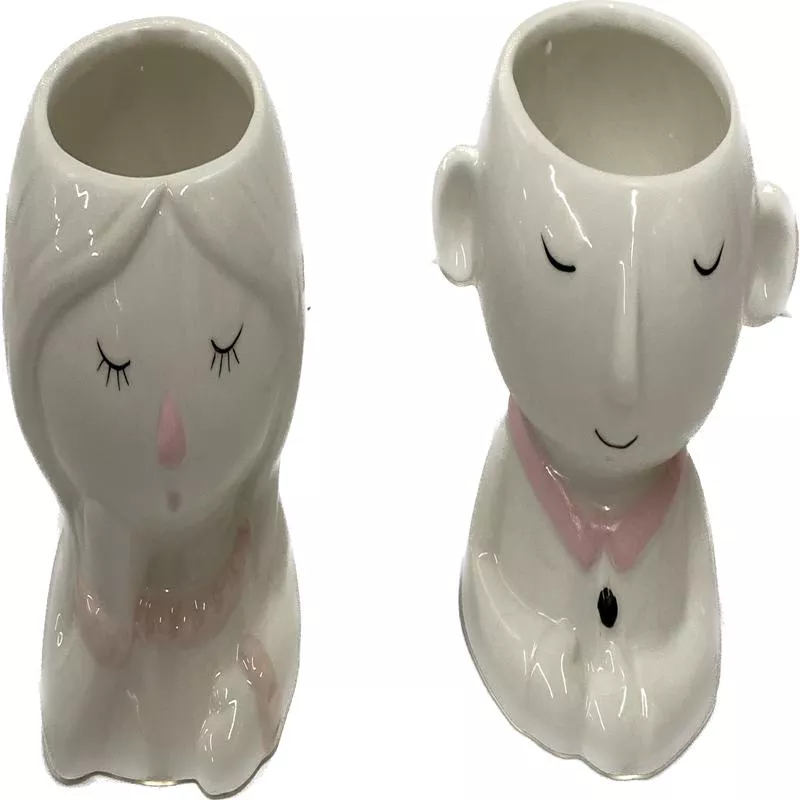 Porcelain Pot